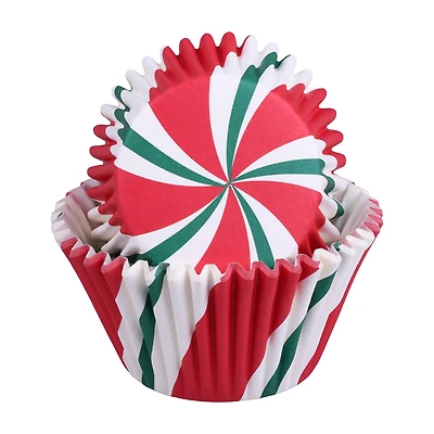 Peppermint Baking Cups by Makery