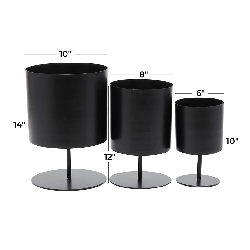 The Novogratz Black Modern Planter, Set of 3" 14", 12", 10"