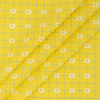 SINGER Daisy Grid Print Fat Quarter Ringspun Cotton Fabric