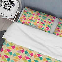 Designart 'Abstract Retro Geometric Pattern III' Mid-Century Duvet Cover Set