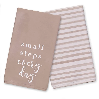 Small Steps 16" x 25" Towel Set
