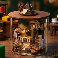 Wizardi Magic House Miniature Dollhouse Roombox Kit
