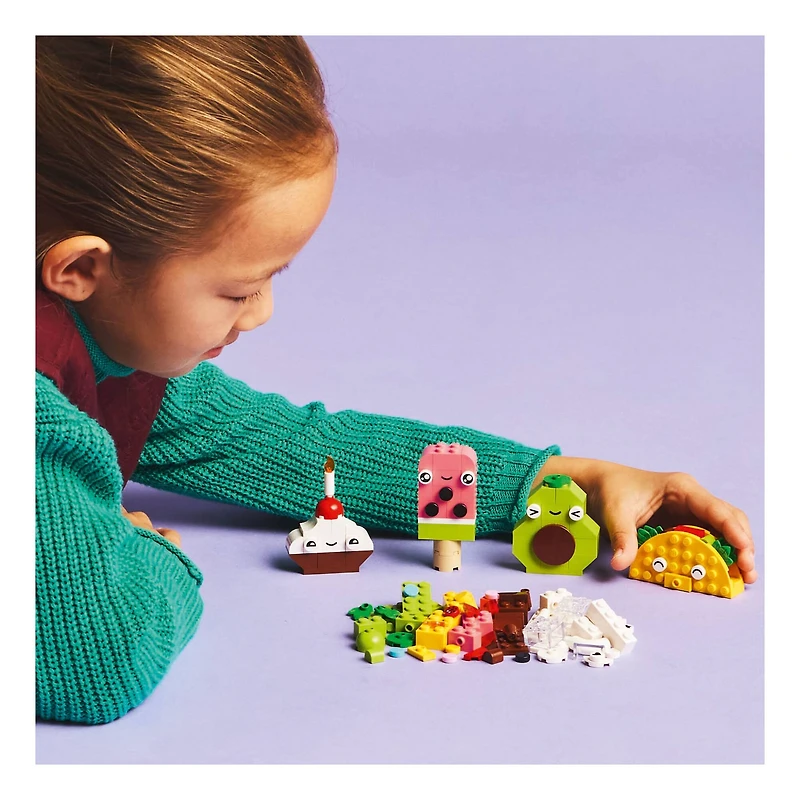 LEGO® Classic Creative Food Friends