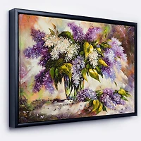 Designart - Lilac Bouquet in a Vase
