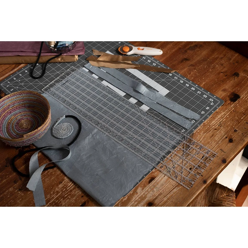 Fiskars® 45mm Multiple Layers Stick Rotary Cutter