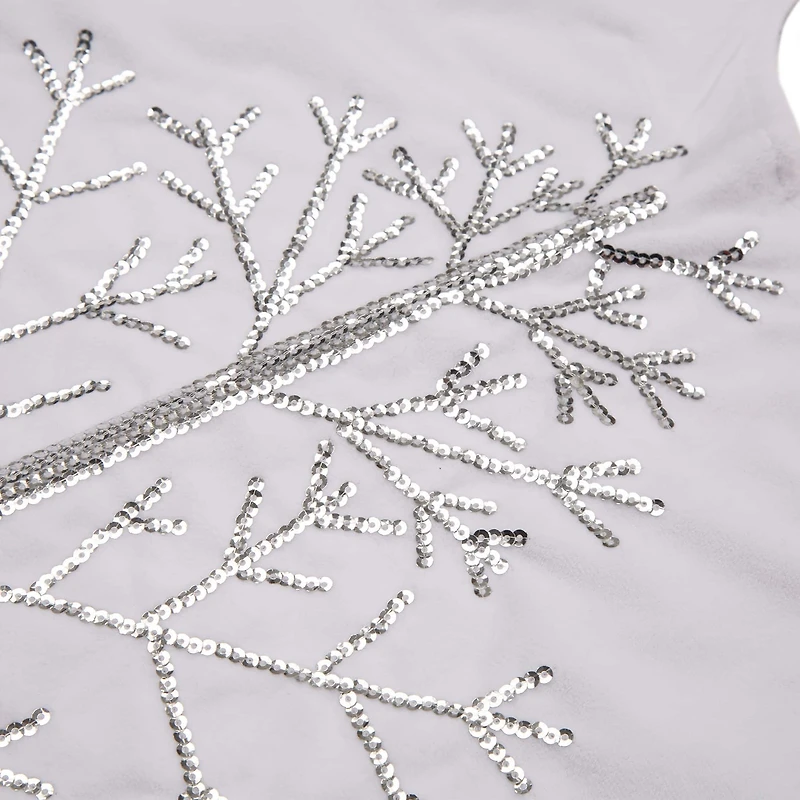 Glitzhome® 48" White Fleece Christmas Tree Skirt