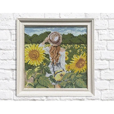 Crafting Spark Girl in Sunflower Field Diamond Painting Kit