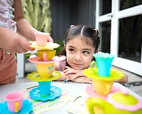 Educational Insights Teacup Pile-Up!