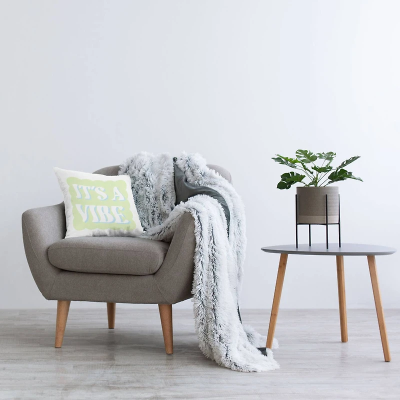 Stupell Industries It's A Vibe Green Retro Wavy Phrase Typography Throw Pillow, 18" x 18"