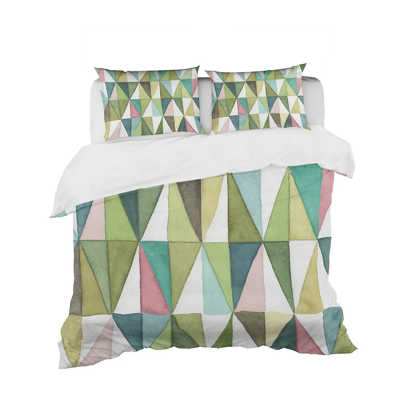 Designart 'Mixed Green Geometric Pattern II' Geometric Bedding Set