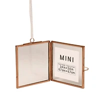 Mini Square Float Frame by Studio Décor