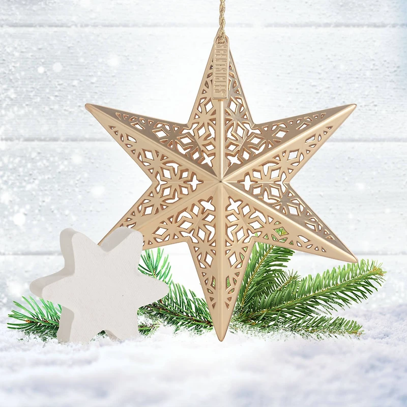 Scentsicles Gold White Winter Fir Metal Star Ornament with Refill