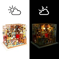 Rolife® Sam's Study DIY Miniature House Kit