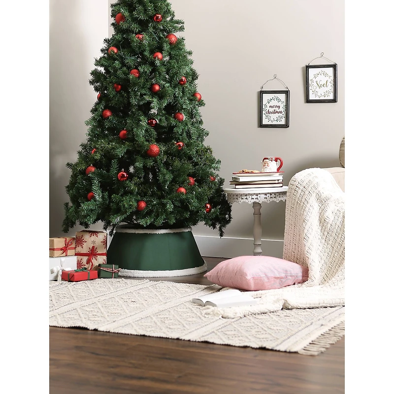 DII® Green Holiday Tree Collar