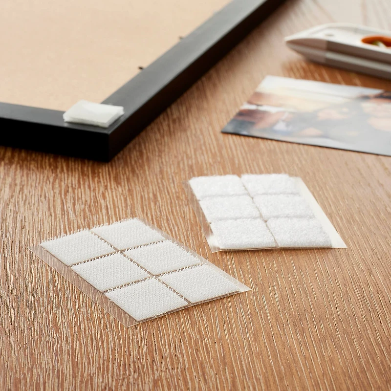 Scotch™ White Indoor Fastener Squares