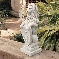 Design Toscano 2.5ft. Beaumaris Castle Lion Sculpture