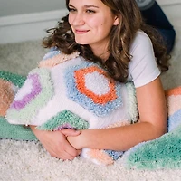 LoRan® Latch-Stitch™ Pillow Kit, Hexi Design