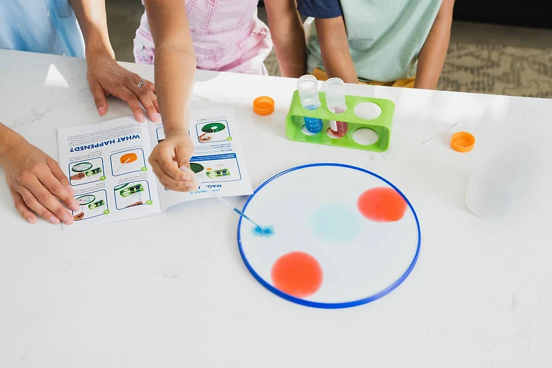 Educational Insights GeoSafari Jr. My First Science Kit