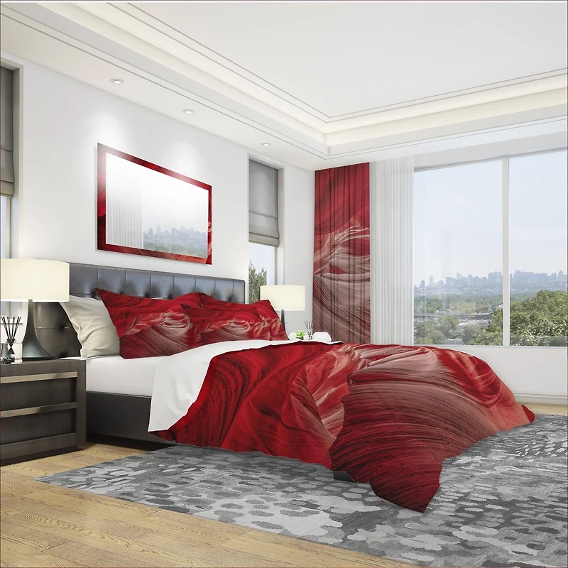 Designart 'Red Shade in Antelope Canyon' Landscape Bedding Set