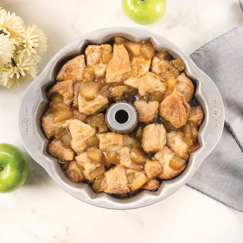 USA Pan® 10" Fluted Tube Cake Pan