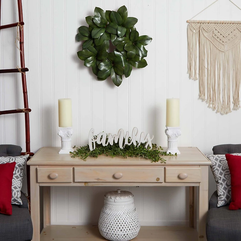22” Magnolia Leaf Wreath