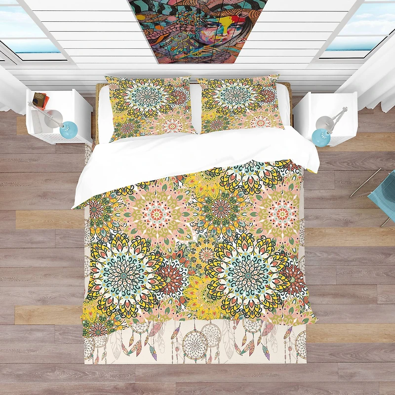 Designart 'Mandala Pattern For Printing on Fabric Or Paper' Bohemian & Eclectic Bedding Set