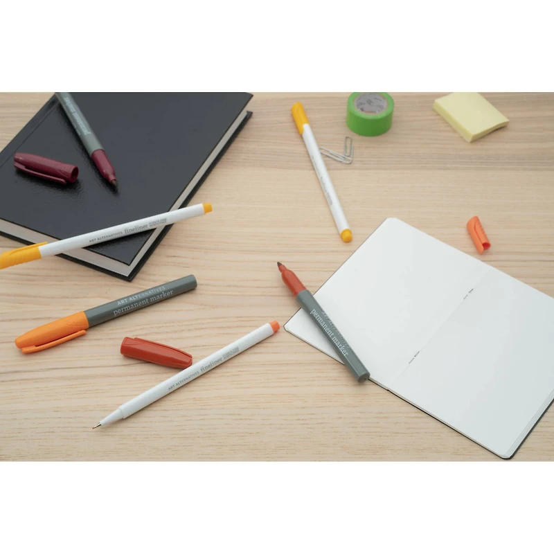 Art Alternatives Gold Fine Permanent Marker Set