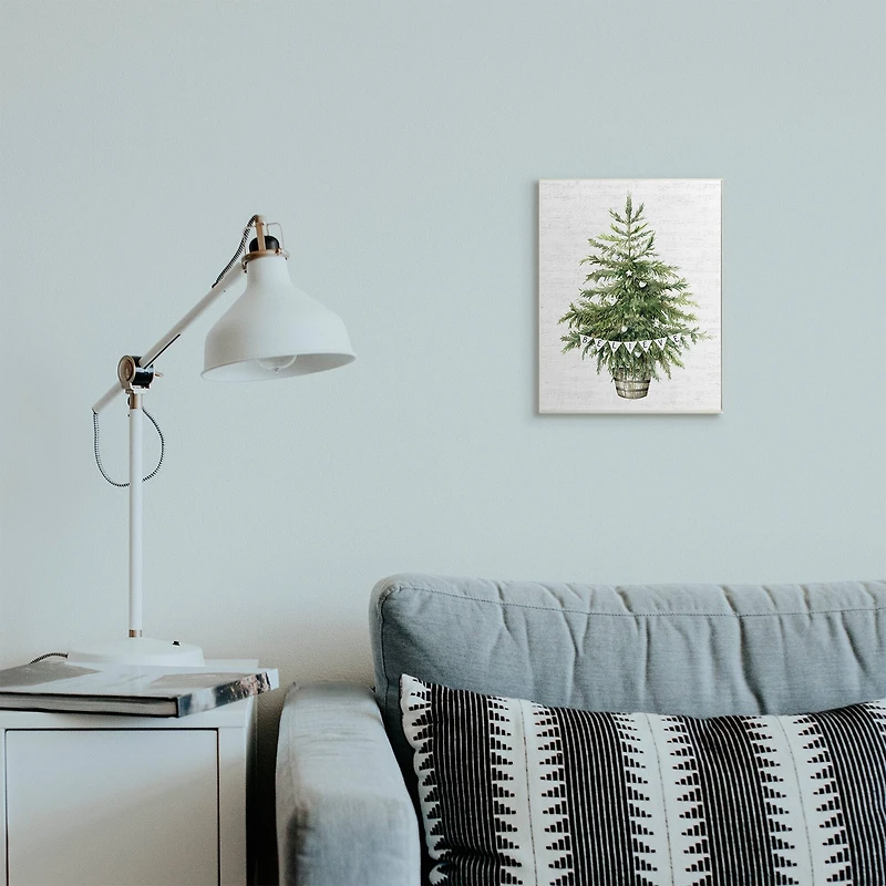 Stupell Industries Holiday Green Fir Tree with Believe Phrase Wood Wall Plaque