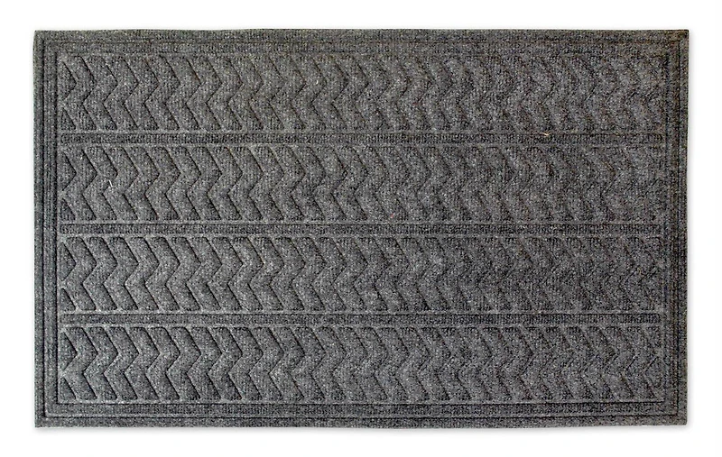 DII® Dark Gray Chevron Hog Mat