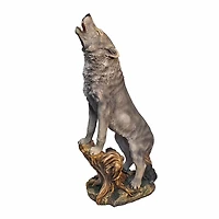 Design Toscano 3ft. Howling Lone Wolf Garden Statue