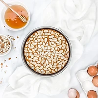 USA Pan® 8" Round Cake Pan