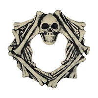 18" Skull Head & Bones Halloween Wreath