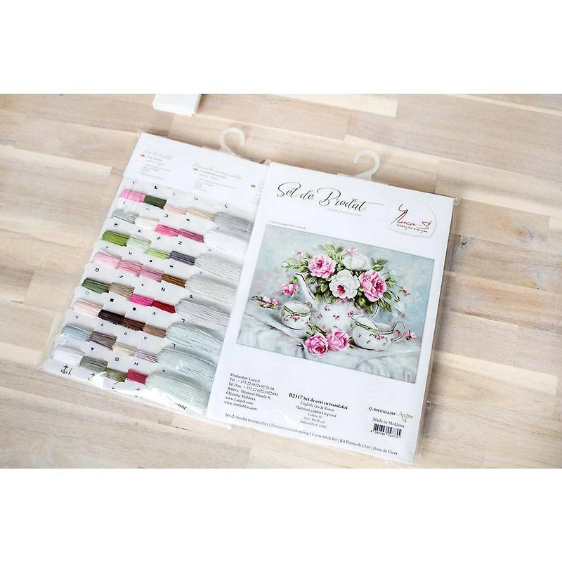 Luca-s English Tea & Roses Counted Cross Stitch Kit