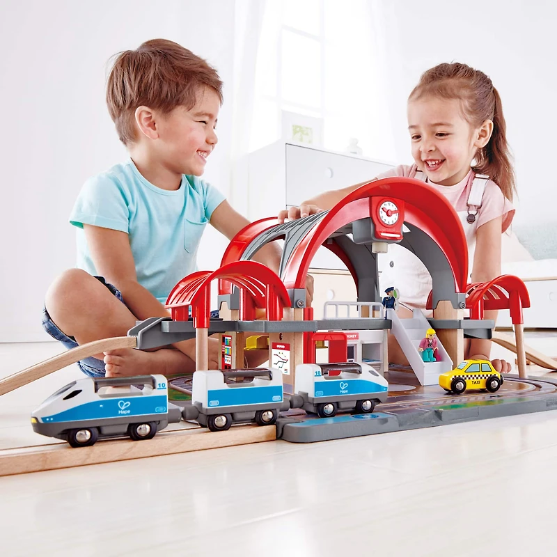 Hape Grand City Station: Light & Sound Play Railway Set