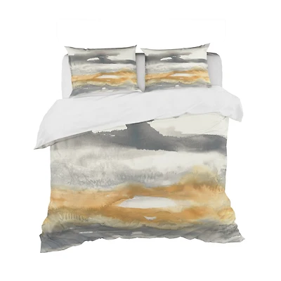 Designart 'Gold Glamour Direction I' Glam Bedding Set