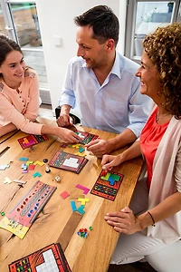 Thames & Kosmos Ubongo Puzzle Game