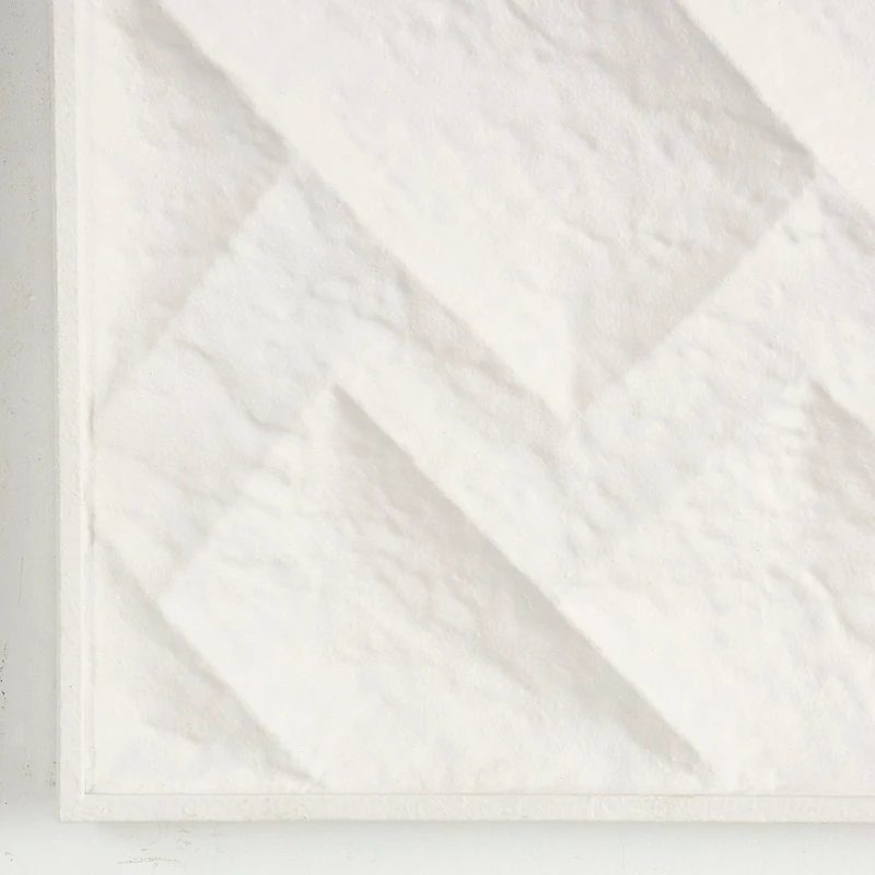 White metal geometric dimensional wall décor