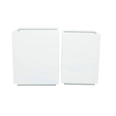 White Modern Planter, Set of 2" 17", 14"