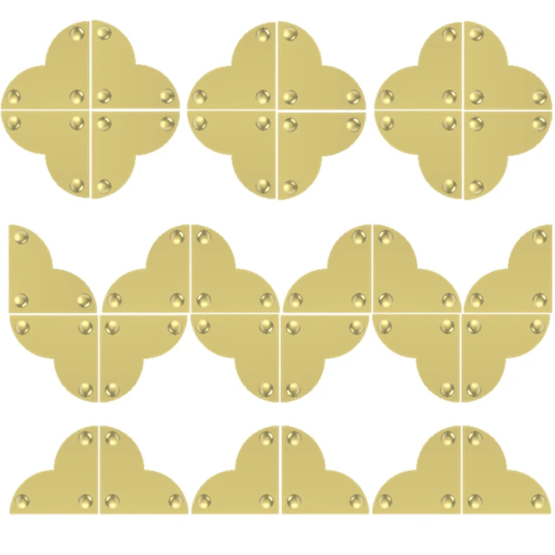 Dritz® Home Small Brass Smooth Quatrefoil Corners, 3 Pack