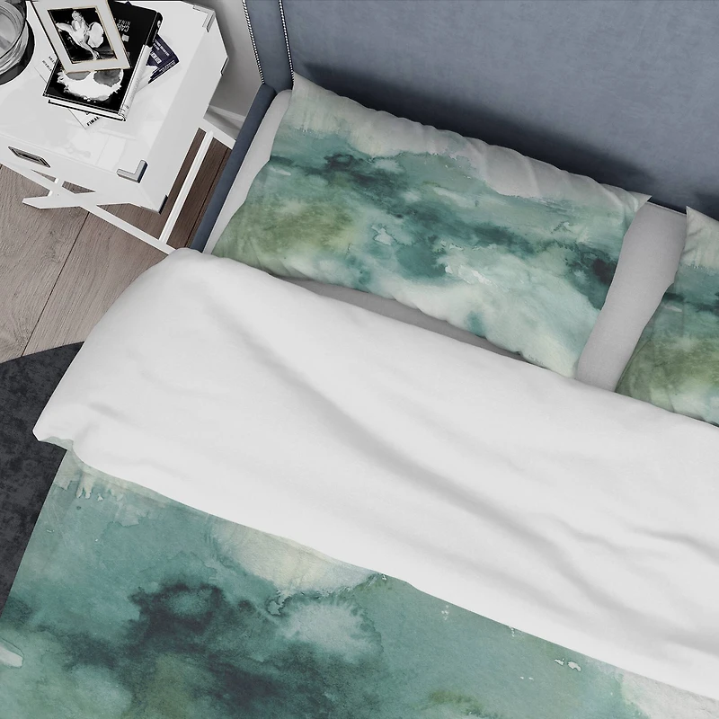 Designart 'Lost into the Blue' Geometric Bedding Set