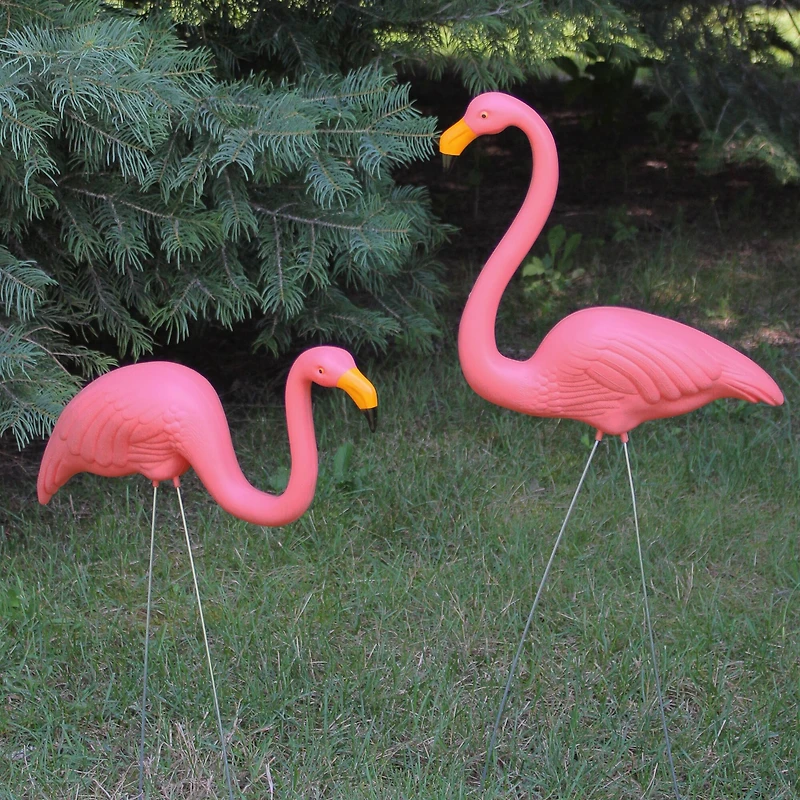 Tropical Pink Flamingo Outdoor Lawn Stakes Set