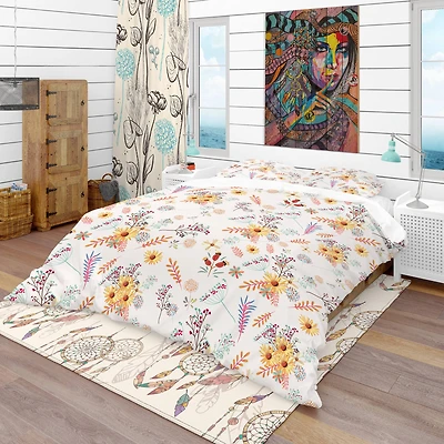 Designart 'Floral Pretty Pattern with Colorful Pastel Flowers' Bohemian & Eclectic Bedding Set