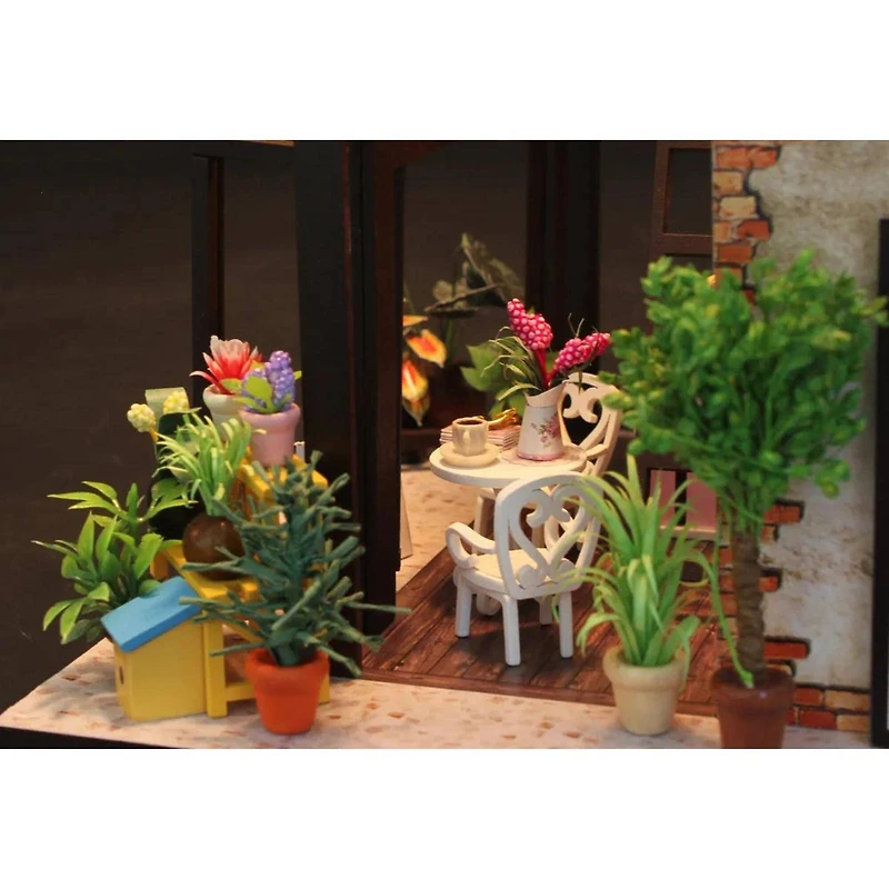 Wizardi Coffee House Miniature Dollhouse Roombox Kit