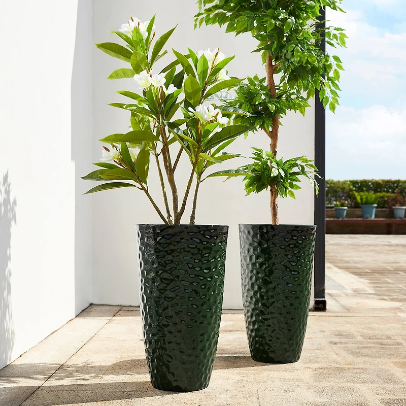 Glitzhome® 23.75" Eco-Friendly Honeycomb Textured Green Tall Plastic Planters, 2ct.