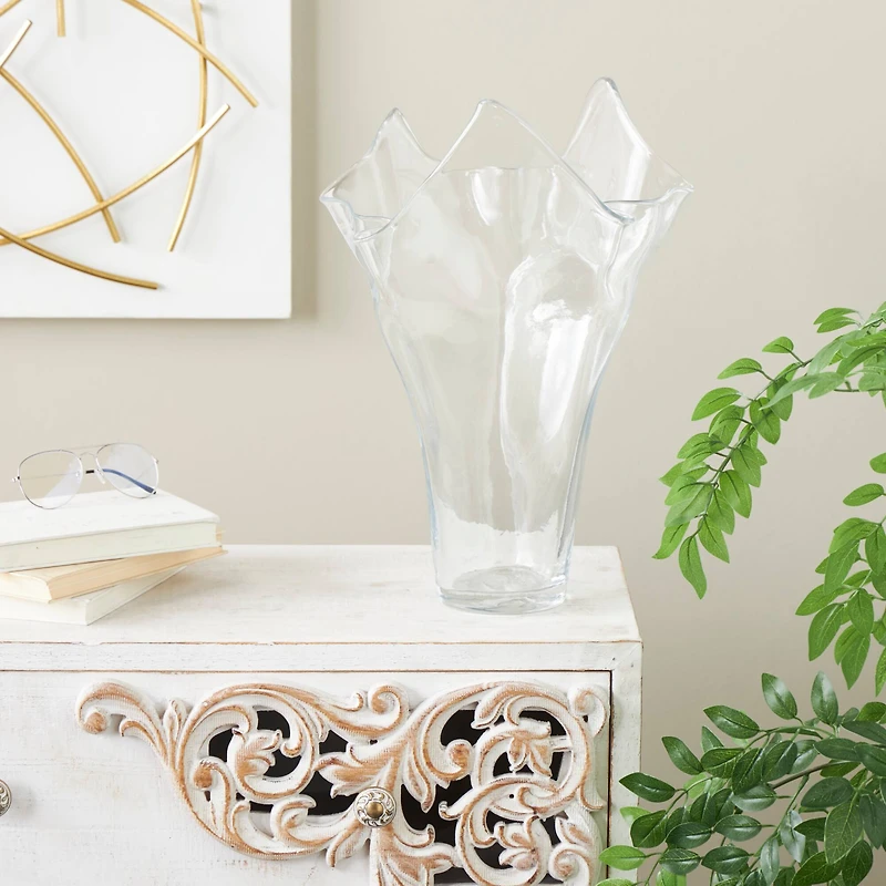 Clear Tulip-Inspired Glass Vase with Wavy Opening