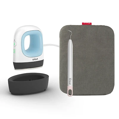 Cricut EasyPress Mini™ + Mat & Weeder Bundle