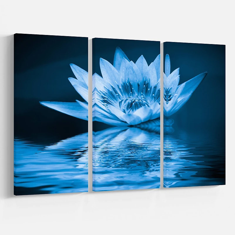 Designart - Blue Water Lily