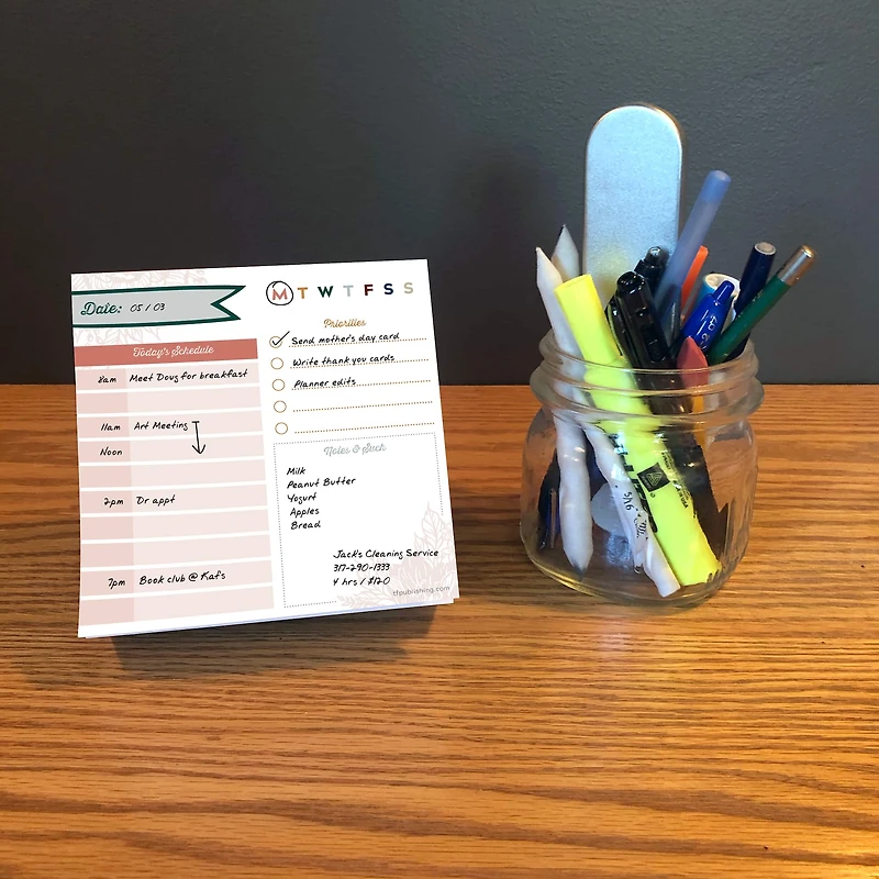 TF Publishing Undated Boho Daily Note Block Desktop