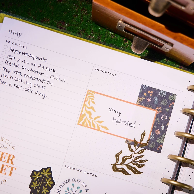 The Big Happy Planner® Herbarium