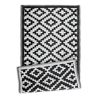 Black and White Mesa Outdoor Floor Runner 3ft. x 6ft.
